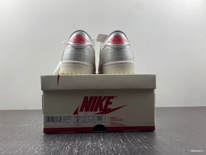 Reps TBK x 1 Jordan Low Scott DM7866-601 OG Travis Air 0701